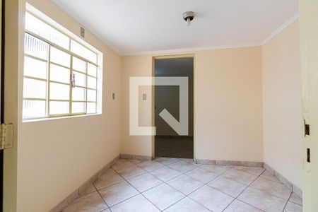 Casa à venda com 230m², 6 quartos e 2 vagasCasa 2 - Corredor