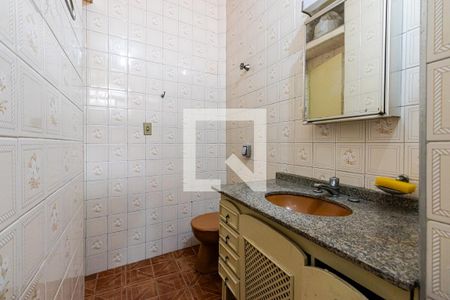Casa à venda com 230m², 6 quartos e 2 vagasCasa 2 - Banheiro