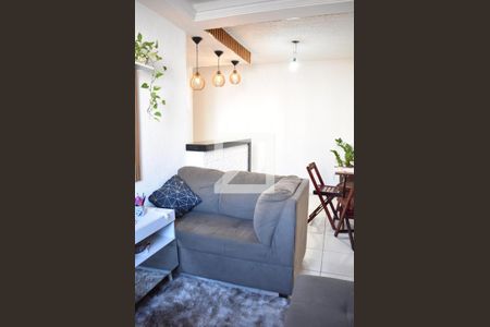 Sala de apartamento para alugar com 2 quartos, 50m² em Campo Grande, Rio de Janeiro