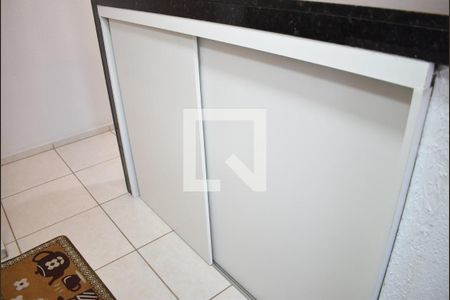 Apartamento para alugar com 50m², 2 quartos e 1 vagaDetalhe da cozinha