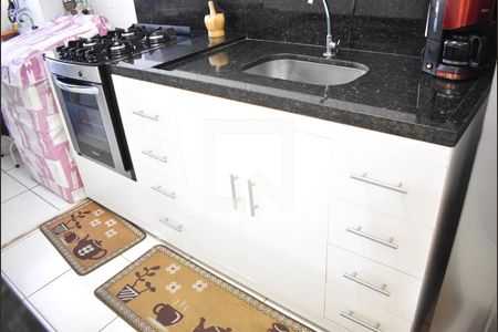 Apartamento para alugar com 50m², 2 quartos e 1 vagaCozinha - Armário