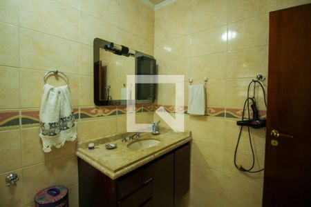 Banheiro do Quarto 1 de casa para alugar com 5 quartos, 208m² em Penha de França, São Paulo