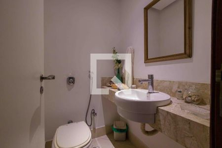 Apartamento à venda com 170m², 3 quartos e 3 vagasLavabo