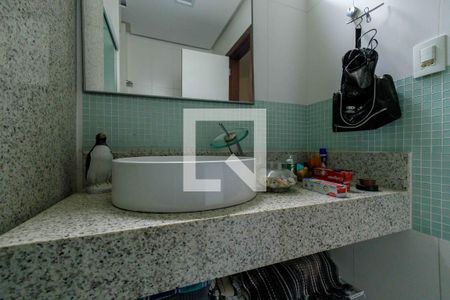 Apartamento à venda com 170m², 3 quartos e 3 vagasBanheiro