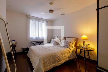 Apartamento à venda com 170m², 3 quartos e 3 vagasSuíte 2