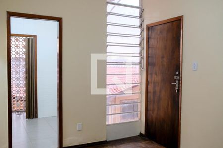 Sala  de apartamento para alugar com 2 quartos, 55m² em São Lucas, Belo Horizonte