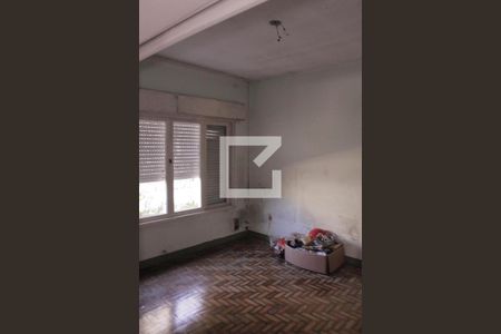 Quarto 1 de casa à venda com 4 quartos, 230m² em Medianeira, Porto Alegre