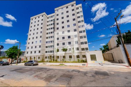 Apartamento para alugar com 55m², 2 quartos e 1 vagaFachada