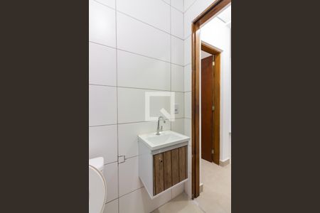Banheiro  de apartamento à venda com 1 quarto, 30m² em Presidente Altino, Osasco
