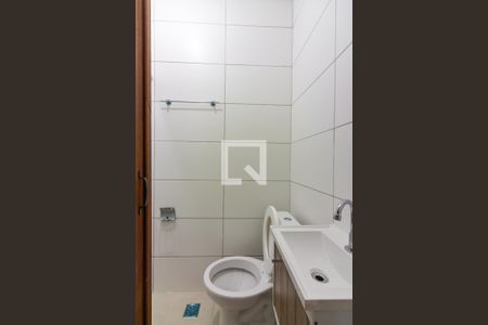 Banheiro  de apartamento para alugar com 1 quarto, 30m² em Presidente Altino, Osasco