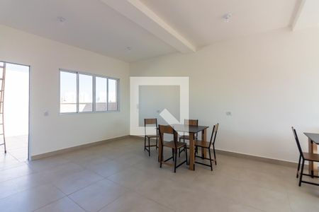 Apartamento para alugar com 30m², 1 quarto e sem vagaSalão de Festas