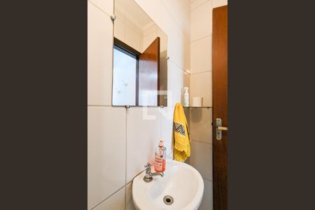 Casa à venda com 149m², 3 quartos e 2 vagasLavabo