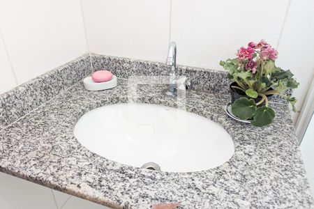 Casa à venda com 149m², 3 quartos e 2 vagasBanheiro