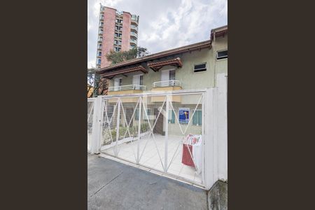 Casa à venda com 149m², 3 quartos e 2 vagasFachada