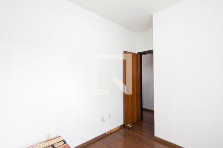 Casa à venda com 149m², 3 quartos e 2 vagasQuarto 3