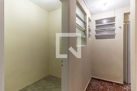 Apartamento à venda com 110m², 2 quartos e 1 vaga Apartamento à venda com 110m², 2 quartos e 1 vagaQuarto de Serviço