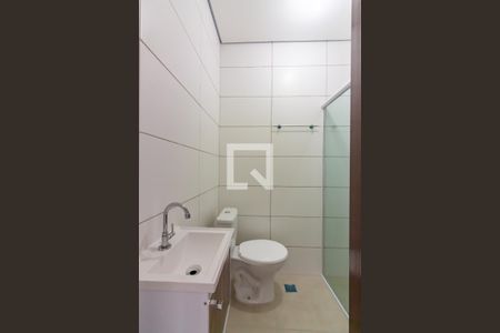 Banheiro de apartamento para alugar com 1 quarto, 30m² em Presidente Altino, Osasco