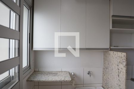 Apartamento para alugar com 70m², 2 quartos e 1 vagaÁrea de Serviço
