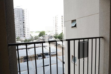Apartamento para alugar com 70m², 2 quartos e 1 vagaVaranda