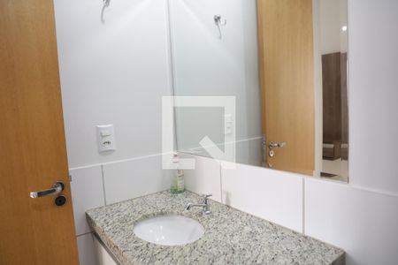 Apartamento para alugar com 70m², 2 quartos e 1 vagaBanheiro Social