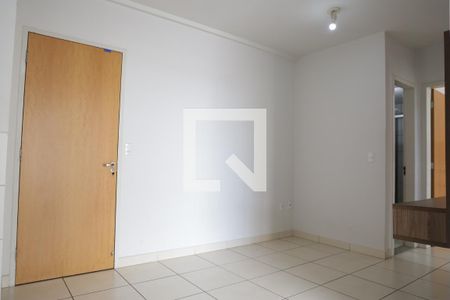 Apartamento para alugar com 70m², 2 quartos e 1 vagaSala