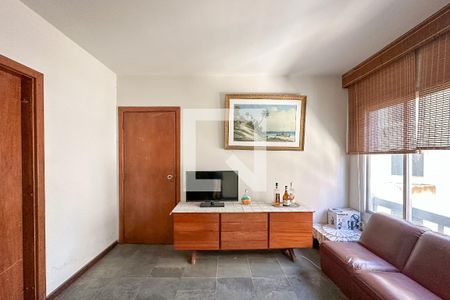 Sala de apartamento para alugar com 2 quartos, 75m² em Parque Enseada, Guarujá