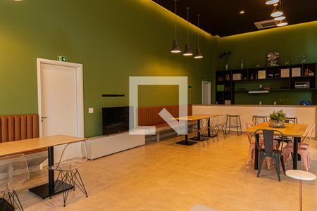 Studio para alugar com 25m², 1 quarto e sem vagaÁrea comum - Salão de festas