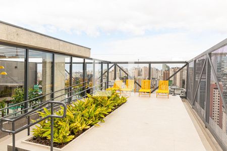 Studio para alugar com 25m², 1 quarto e sem vagaÁrea comum - Piscina