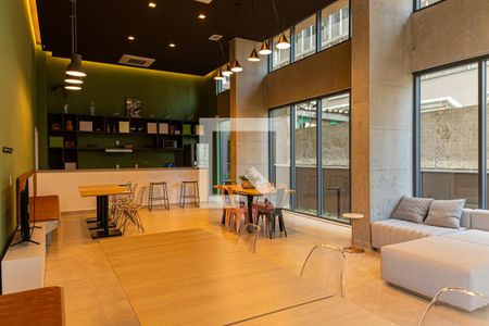 Studio para alugar com 25m², 1 quarto e sem vagaÁrea comum - Salão de festas