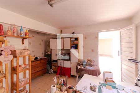 Casa à venda com 320m², 5 quartos e 8 vagasCozinha da Casa 02
