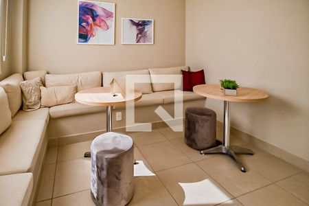 Apartamento para alugar com 41m², 2 quartos e sem vagaÁrea comum - Salão de festas