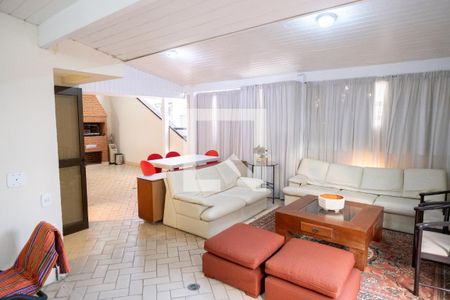 Apartamento para alugar com 300m², 5 quartos e 4 vagas Apartamento para alugar com 300m², 5 quartos e 4 vagasCobertura