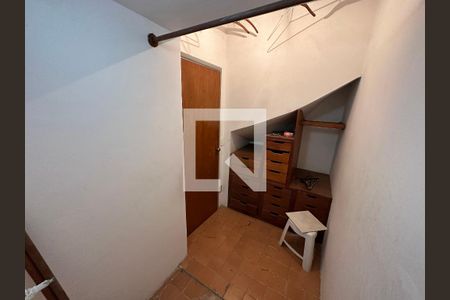 Apartamento à venda com 120m², 2 quartos e 2 vagasQuarto de Serviço