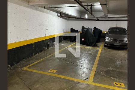 Apartamento à venda com 120m², 2 quartos e 2 vagasEstacionamento