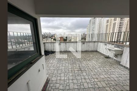 Apartamento à venda com 120m², 2 quartos e 2 vagasQuintal