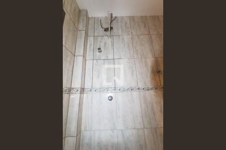 Casa para alugar com 175m², 3 quartos e 1 vaga Casa para alugar com 175m², 3 quartos e 1 vagaBanheiro Social 1