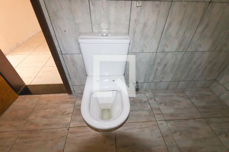 Casa para alugar com 175m², 3 quartos e 1 vaga Casa para alugar com 175m², 3 quartos e 1 vagaBanheiro Social 1