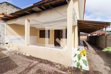 Casa para alugar com 175m², 3 quartos e 1 vaga Casa para alugar com 175m², 3 quartos e 1 vagaFachada