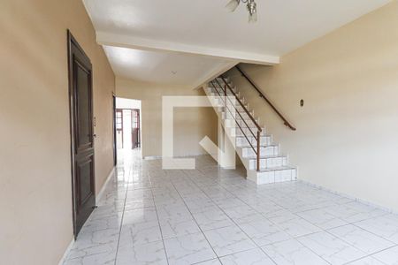 Sala de casa para alugar com 3 quartos, 175m² em Afonso Pena, São José dos Pinhais