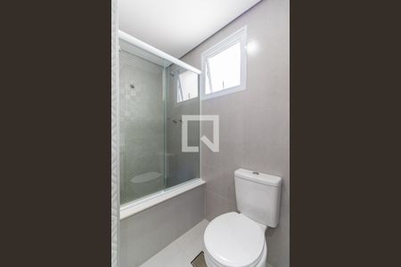 Apartamento à venda com 108m², 3 quartos e 2 vagas Apartamento à venda com 108m², 3 quartos e 2 vagasBanheiro 2