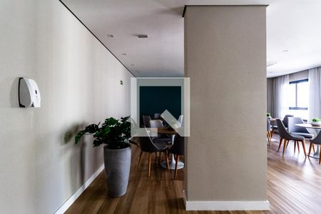 Apartamento para alugar com 32m², 1 quarto e sem vaga Apartamento para alugar com 32m², 1 quarto e sem vagaÁrea comum - Salão de festas