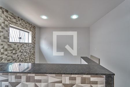 Casa de condomínio para alugar com 68m², 2 quartos e sem vaga Casa de condomínio para alugar com 68m², 2 quartos e sem vagaCozinha