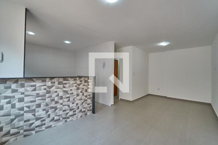 Casa de condomínio para alugar com 68m², 2 quartos e sem vagaSala