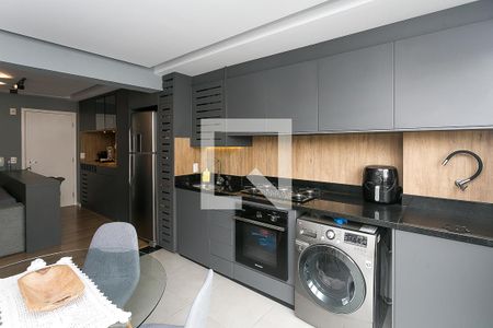 Apartamento à venda com 57m², 2 quartos e 1 vagacozinha / serviço  / varanda