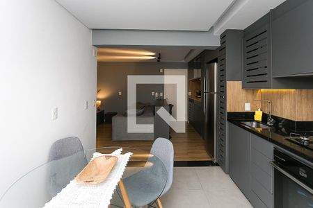 Apartamento à venda com 57m², 2 quartos e 1 vagacozinha / serviço  / varanda