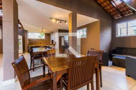 Apartamento para alugar com 61m², 2 quartos e 1 vagaÁrea comum - Churrasqueira