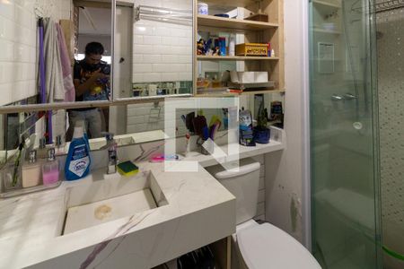 Banheiro de kitnet/studio à venda com 1 quarto, 39m² em Real Parque, São Paulo