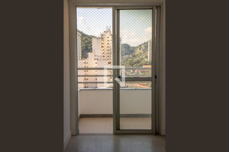 Sala de apartamento à venda com 2 quartos, 75m² em Santa Rosa, Niterói