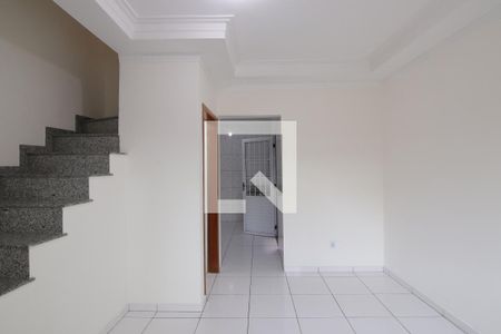 Sala de casa à venda com 2 quartos, 65m² em Jardim Nordeste, São Paulo