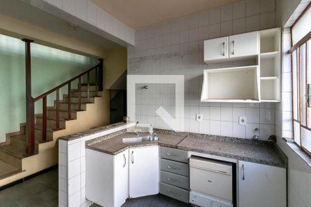 Cozinha de kitnet/studio à venda com 4 quartos, 360m² em Minas Brasil, Belo Horizonte